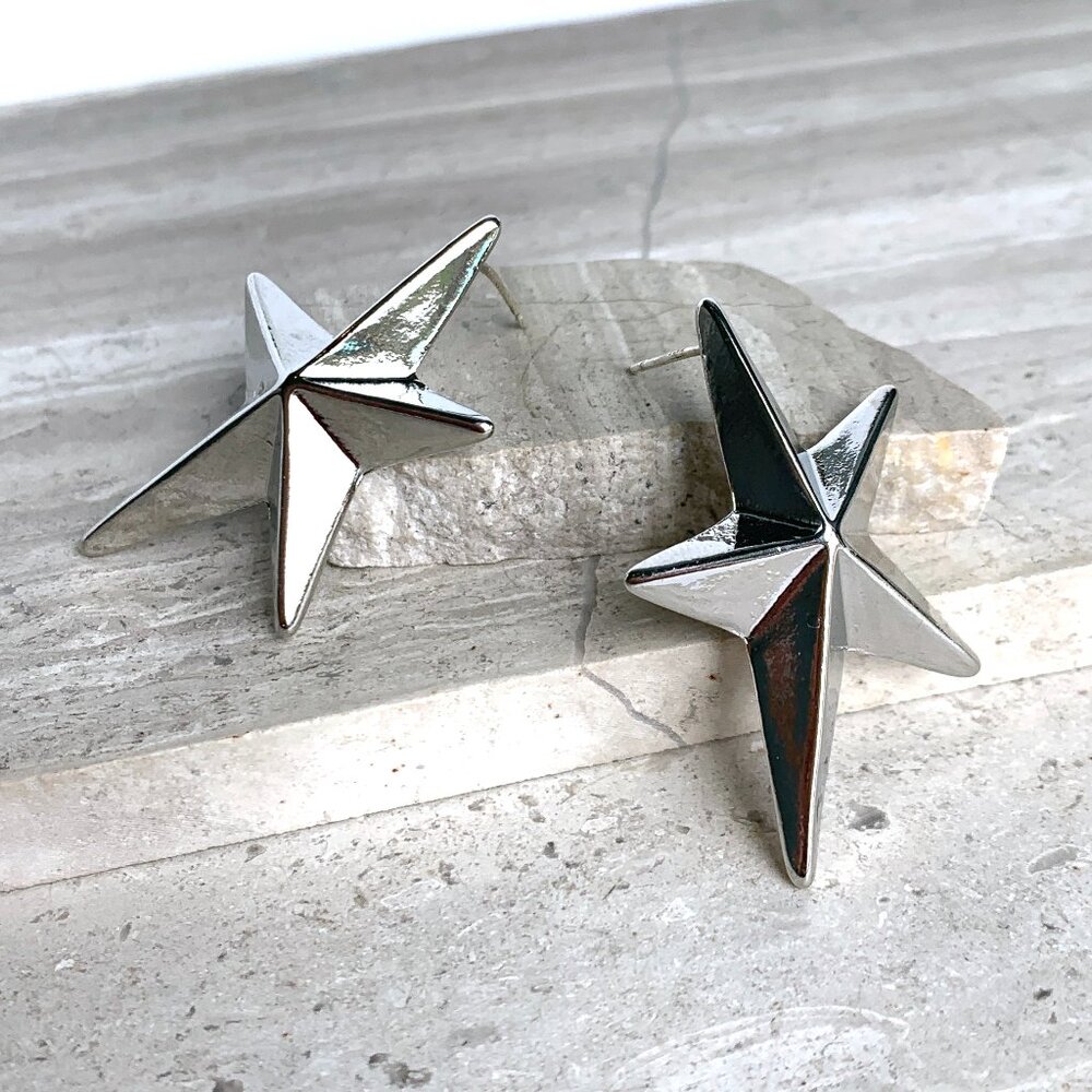 NEW~ Anthropologie Elongated Silver Star Earrings